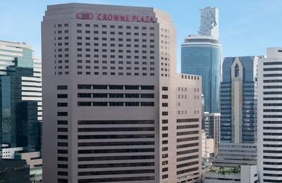 日本人セールスマネージャー