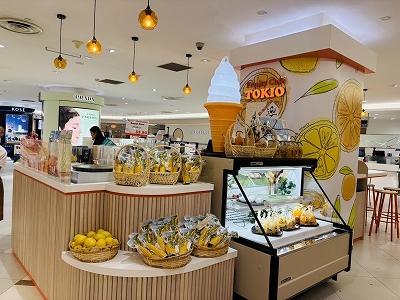 フルーツ販売、飲食店