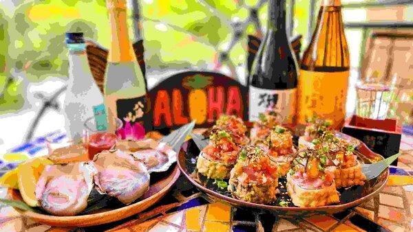 日本食とハワイアンを融合したオリジナルメニューを提供しています。